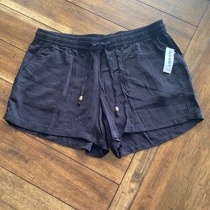 NWT Old Navy thin linen shorts, size Small